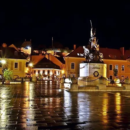 Appartement Capri Eger